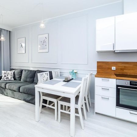 Bright - Neptun Park By Oneapartments Gdansk Bagian luar foto