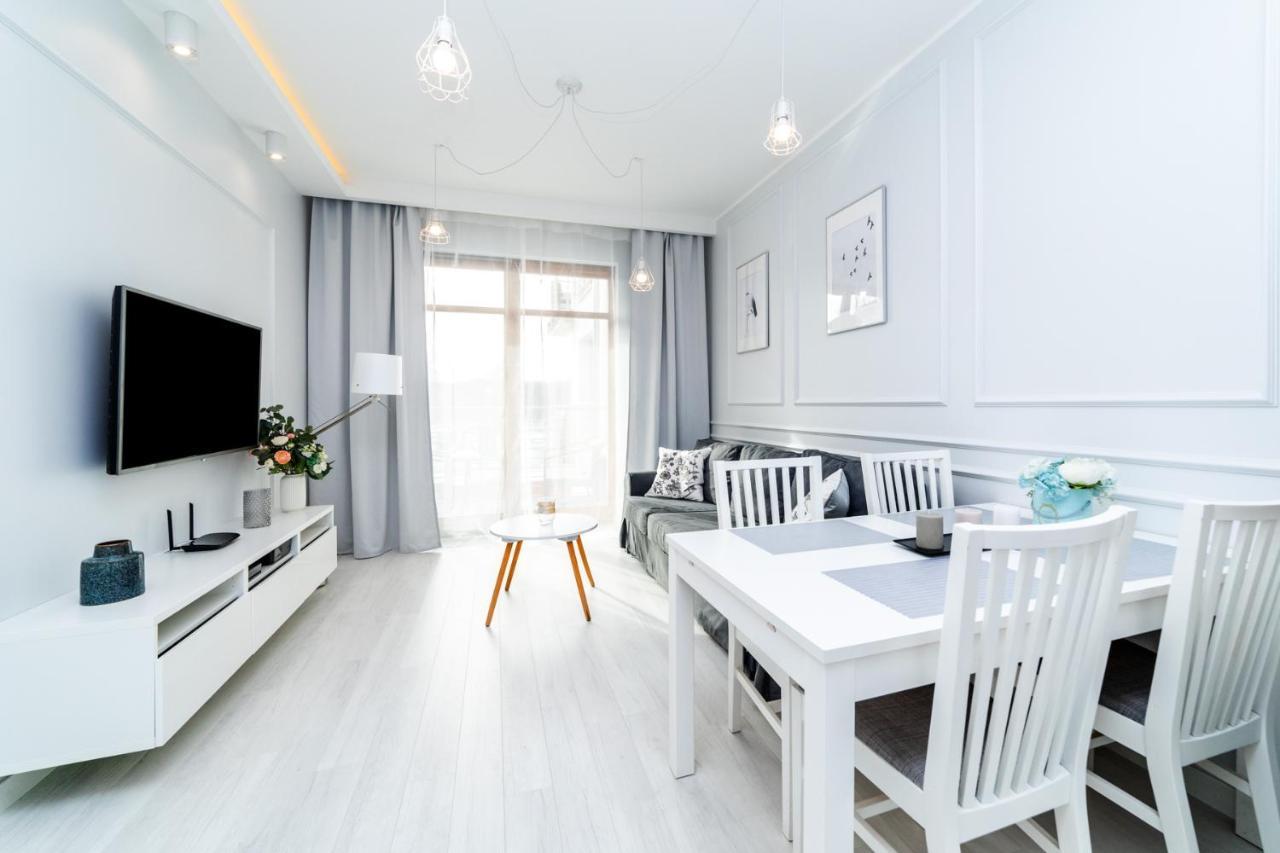 Bright - Neptun Park By Oneapartments Gdansk Bagian luar foto