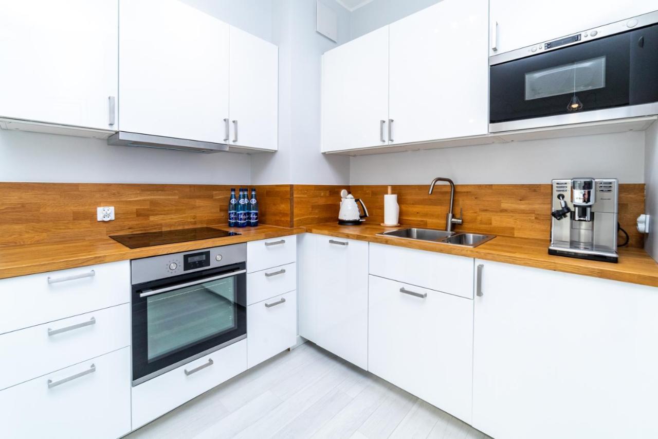 Bright - Neptun Park By Oneapartments Gdansk Bagian luar foto