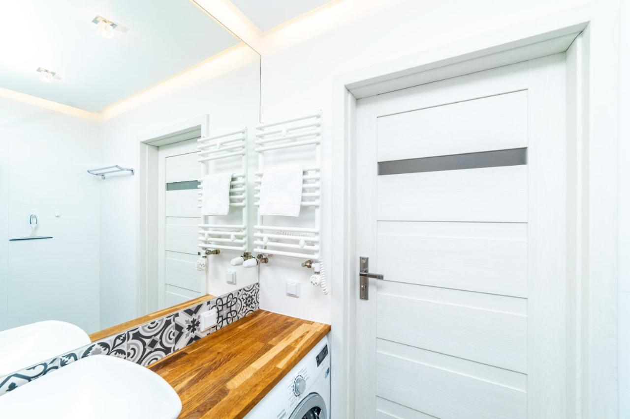 Bright - Neptun Park By Oneapartments Gdansk Bagian luar foto